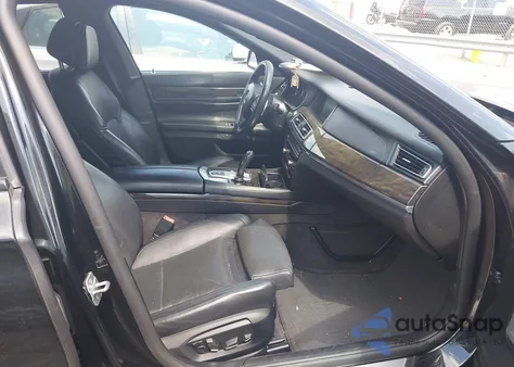 2013 BMW 750Li xDrive из США, поврежденный, VIN WBAYF8C54DD141284